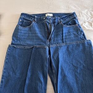 Abercrombie and Fitch - The Wide Leg High Rise
